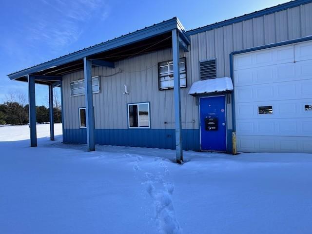 1901 County Highway H Property Photo 3