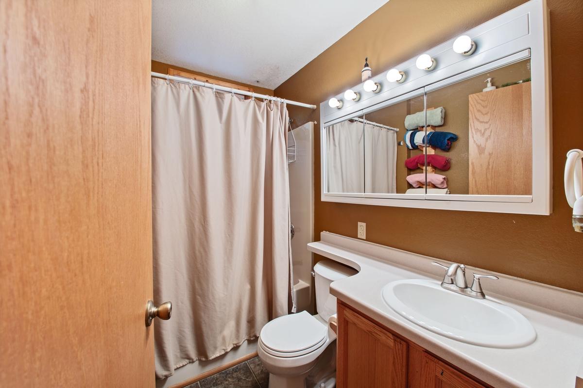 24674 Taylor Lake Road Property Photo 11