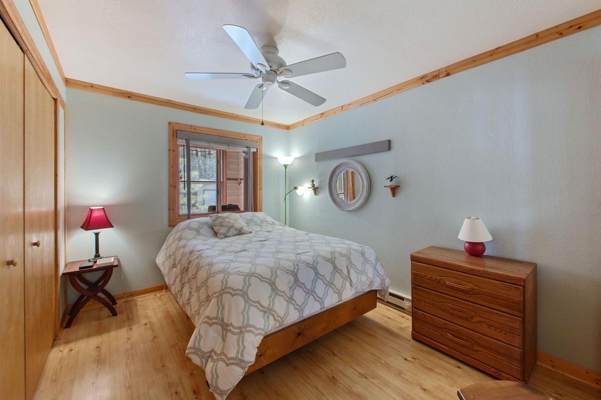24674 Taylor Lake Road Property Photo 12