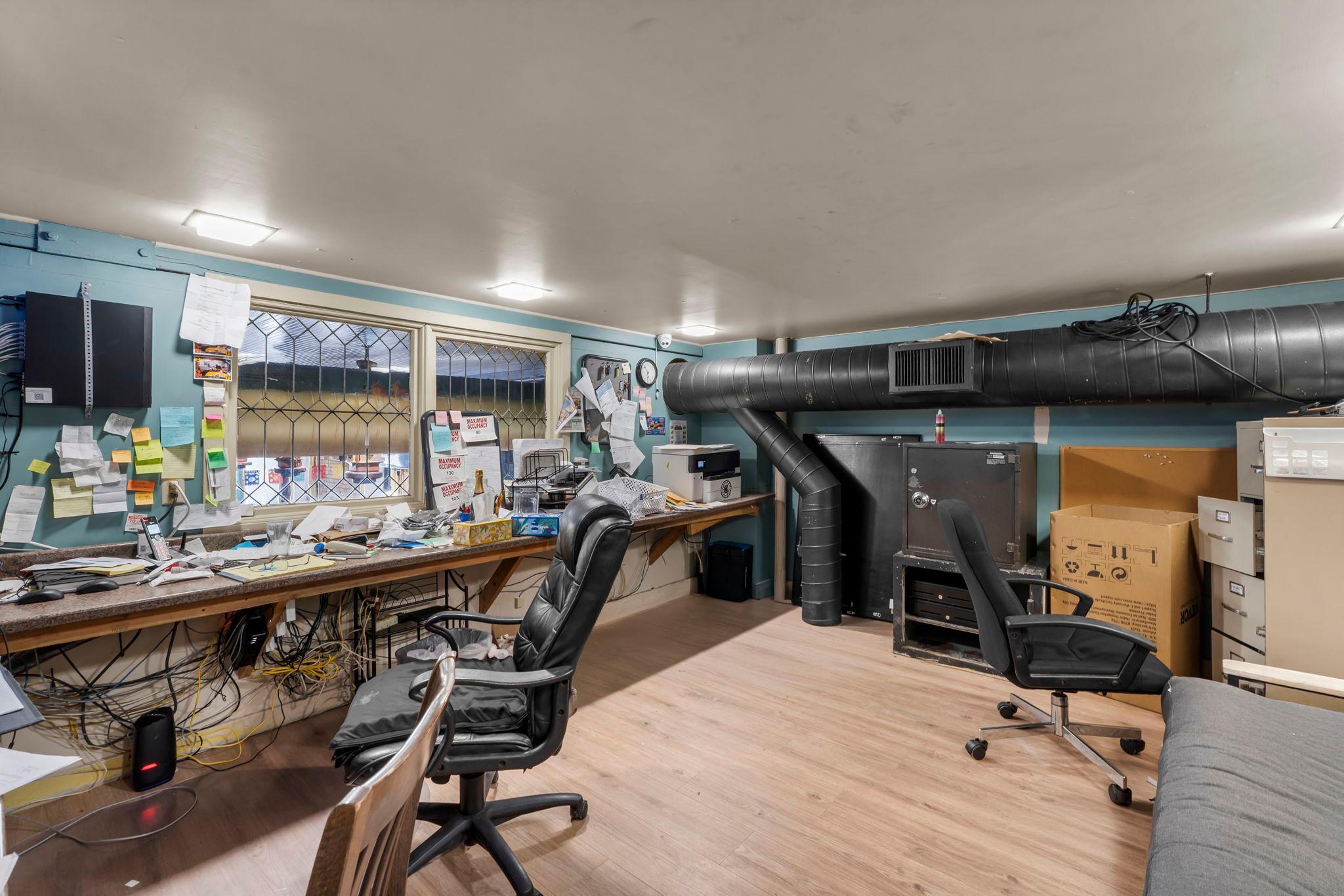 18 5th Avenue S Property Photo 32