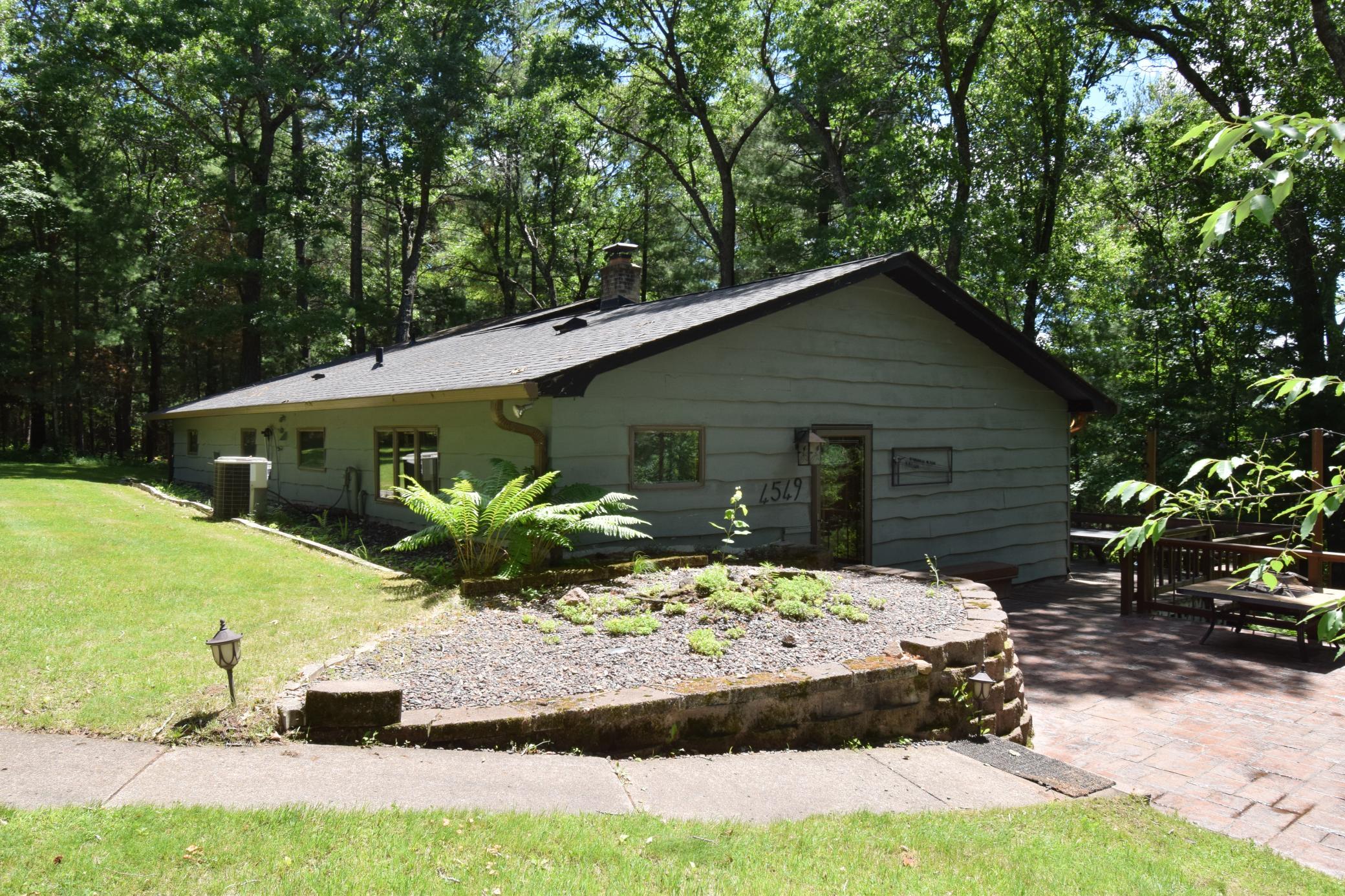 4549 Lunsman Drive Property Photo 4