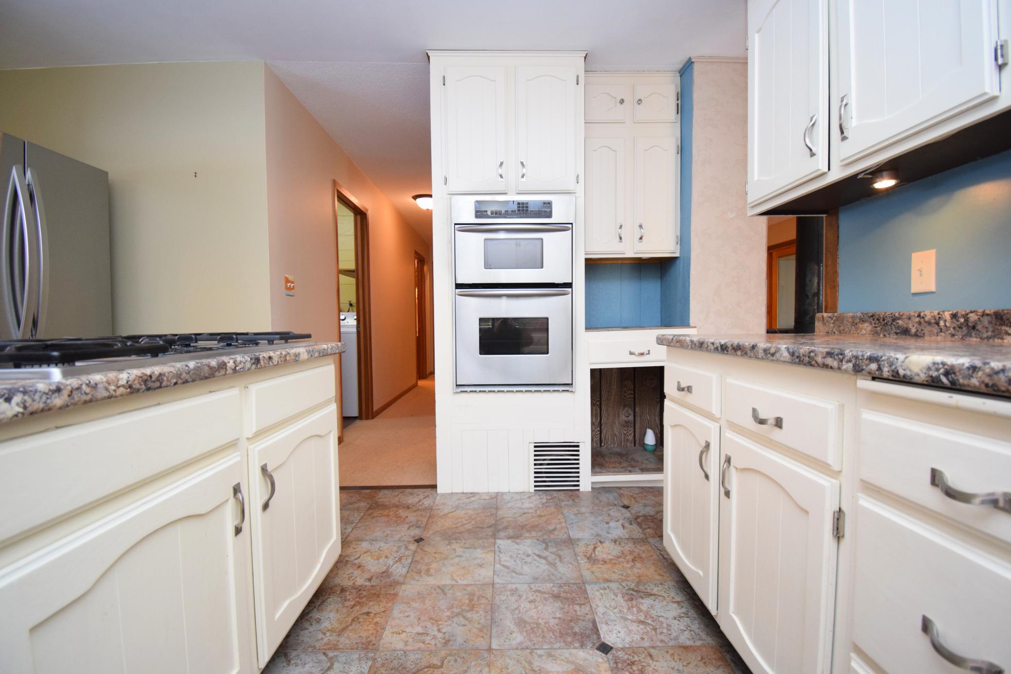 4549 Lunsman Drive Property Photo 20
