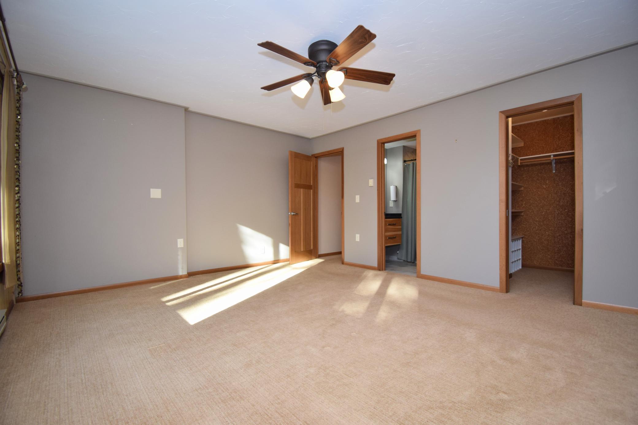 4549 Lunsman Drive Property Photo 24