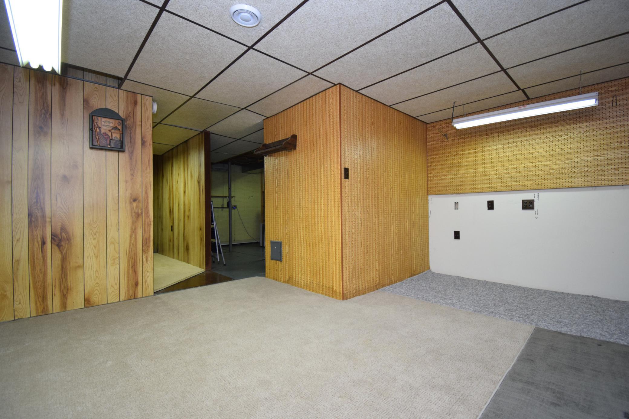 4549 Lunsman Drive Property Photo 31