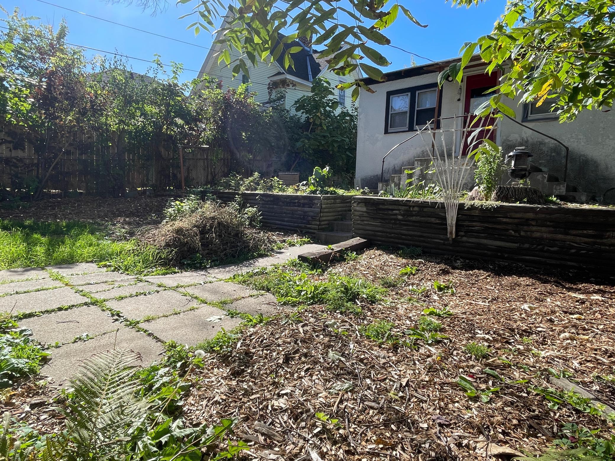 3522 Colfax Avenue N Property Photo 11