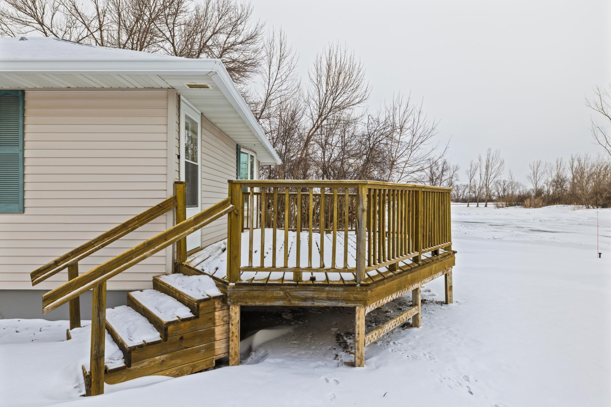 610 6th Street Property Photo 3