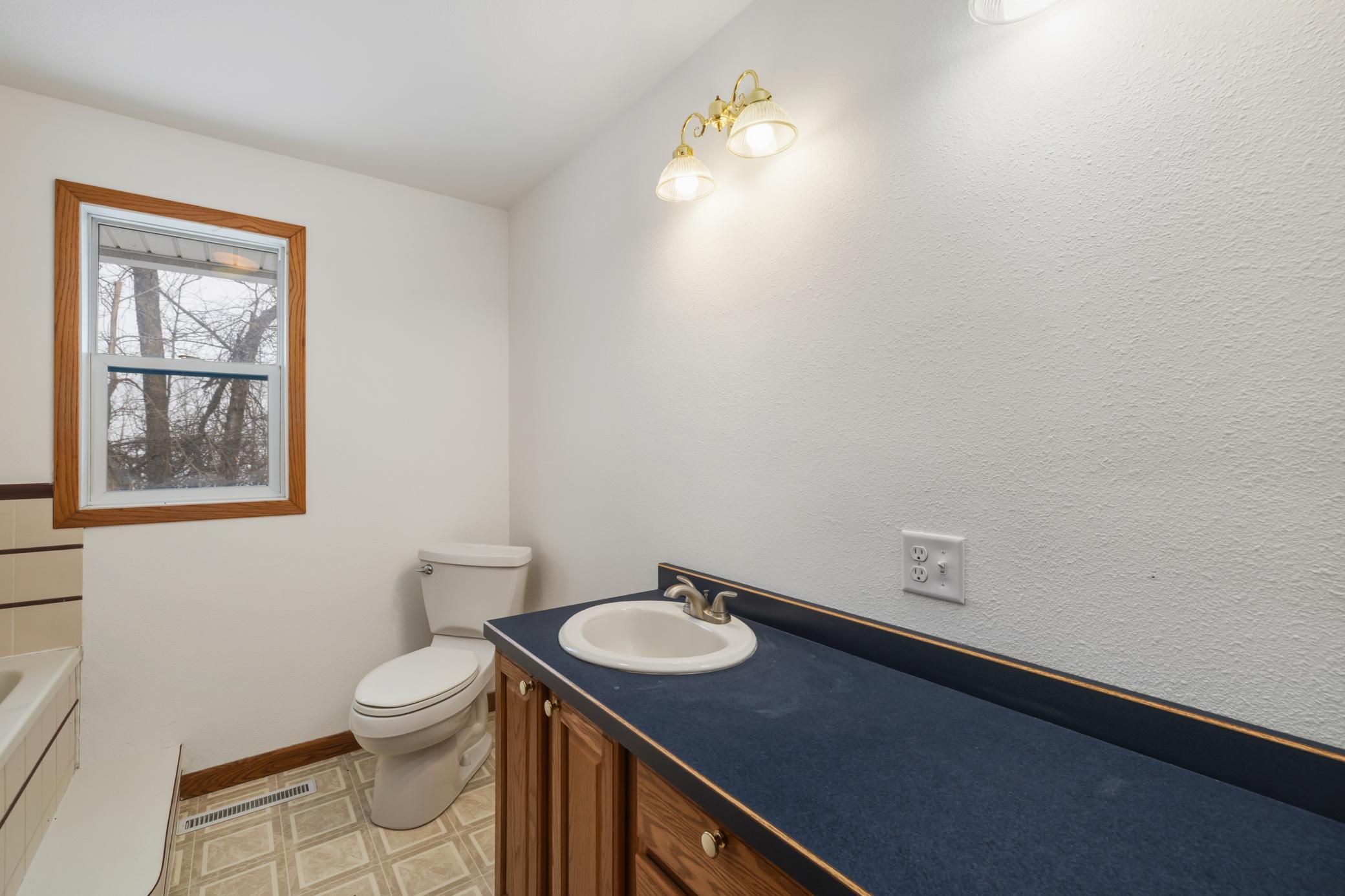610 6th Street Property Photo 13