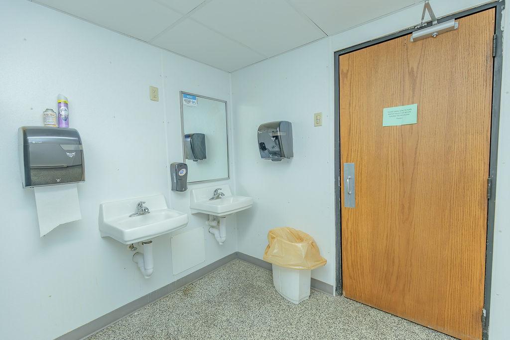 100 Jackson St. Property Photo 17