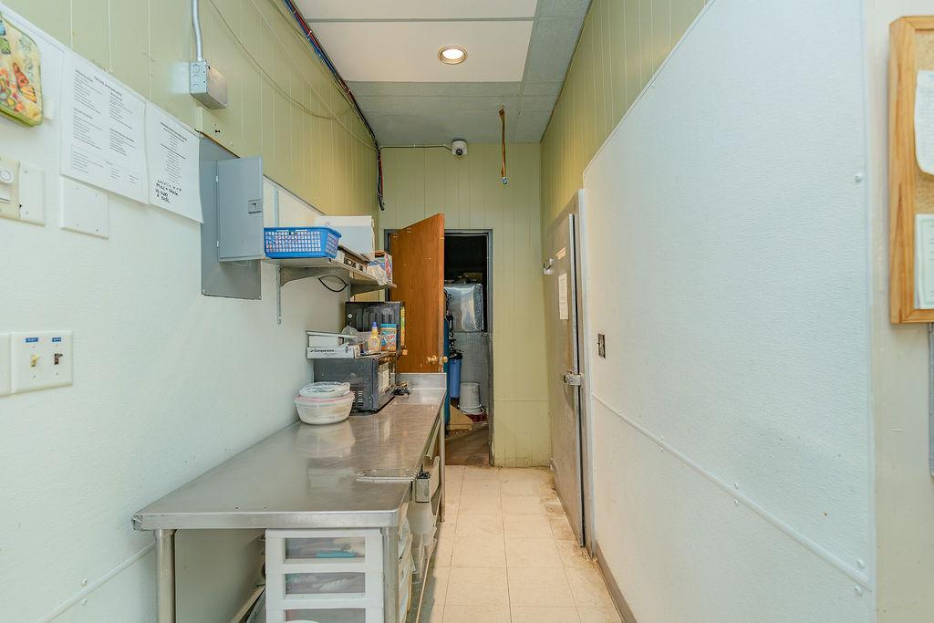 100 Jackson St. Property Photo 23