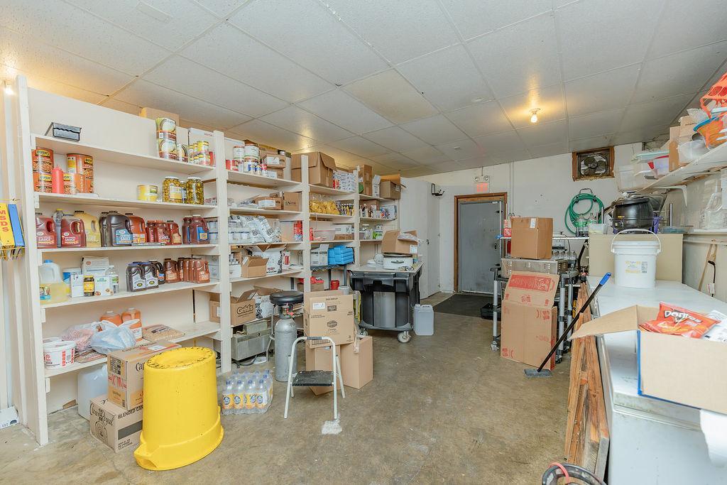 100 Jackson St. Property Photo 28