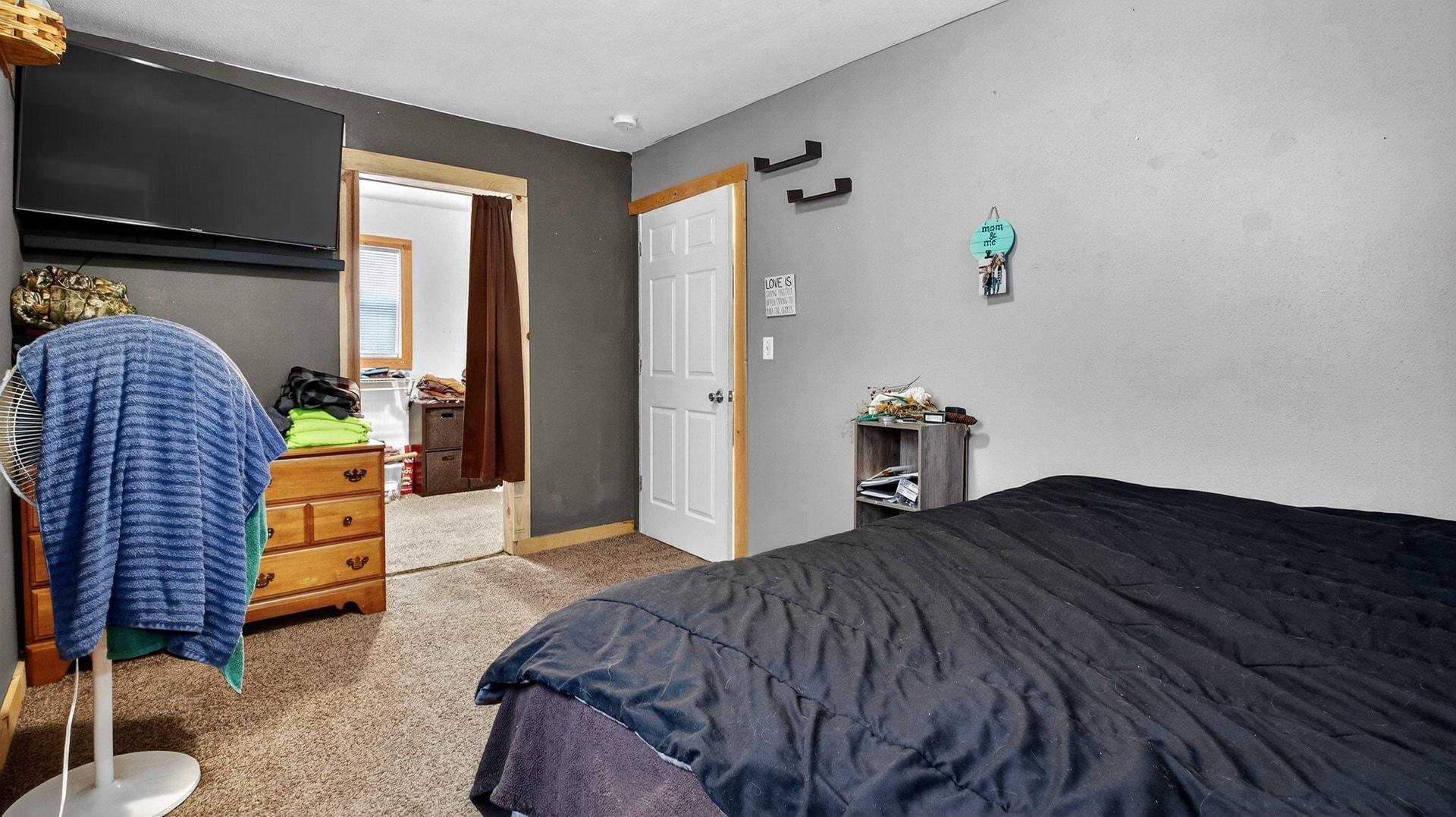 901 Riverside Drive Property Photo 7