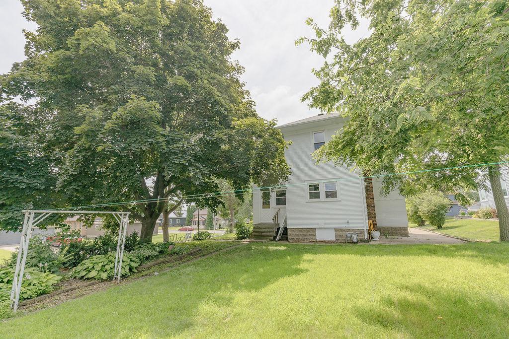 902 White Street Property Photo 49