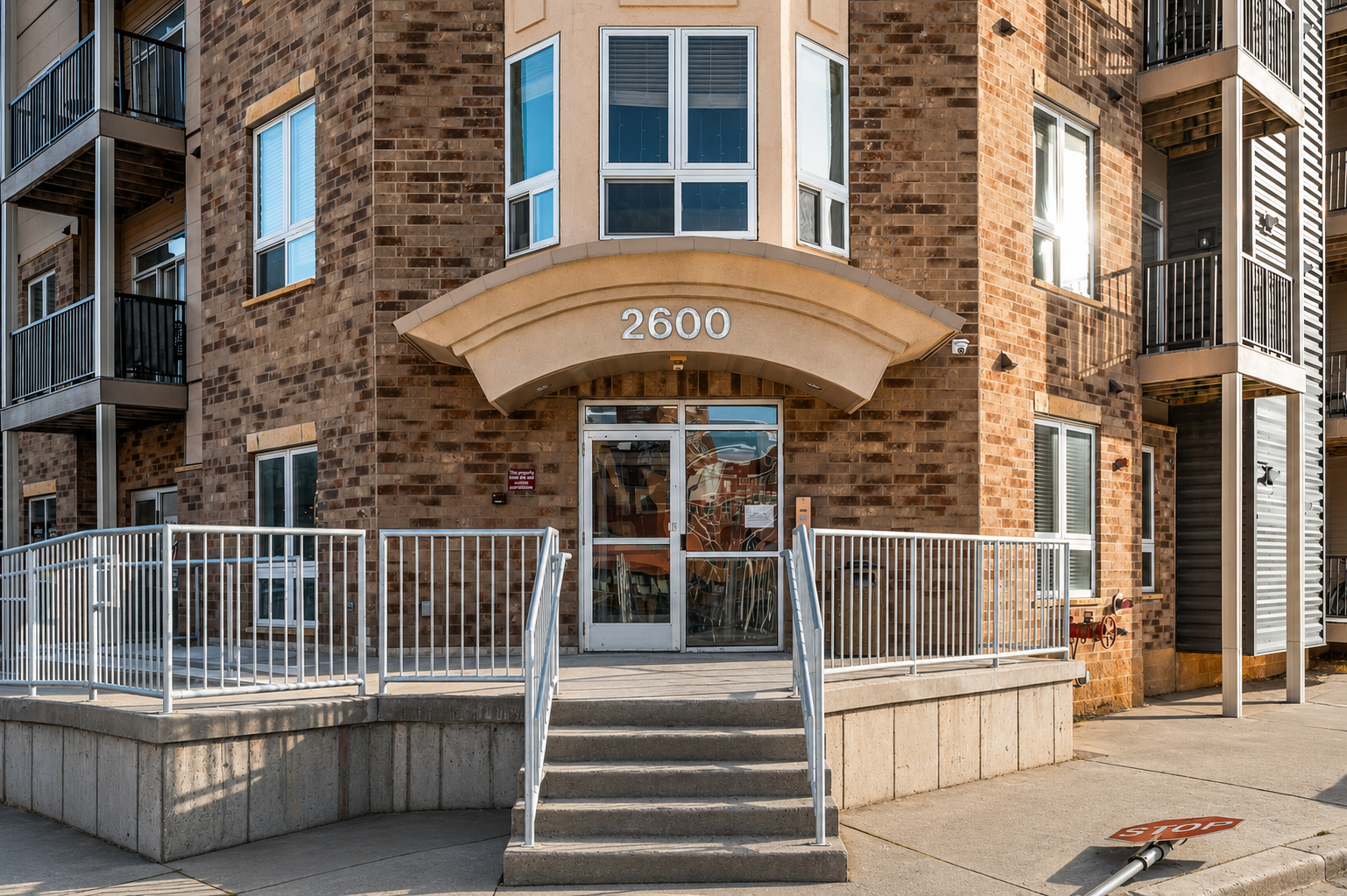 2600 University Avenue SE 106 Property Photo 1