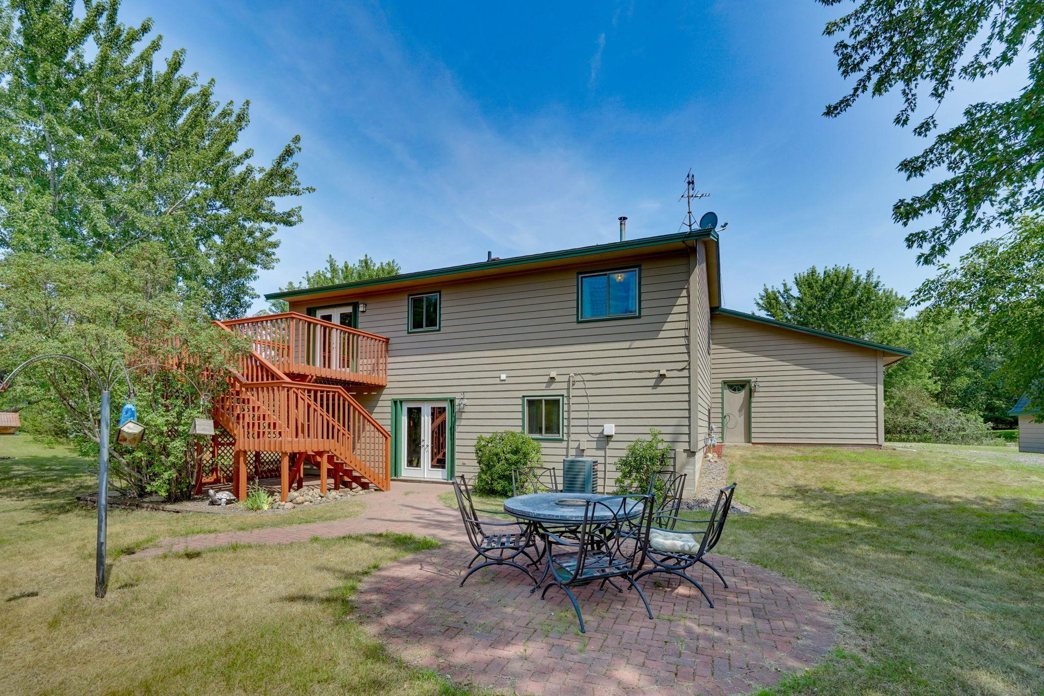 16340 228th Avenue Nw Property Photo 4