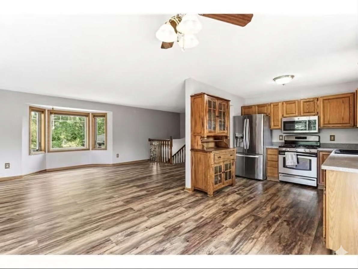 16340 228th Avenue Nw Property Photo 9
