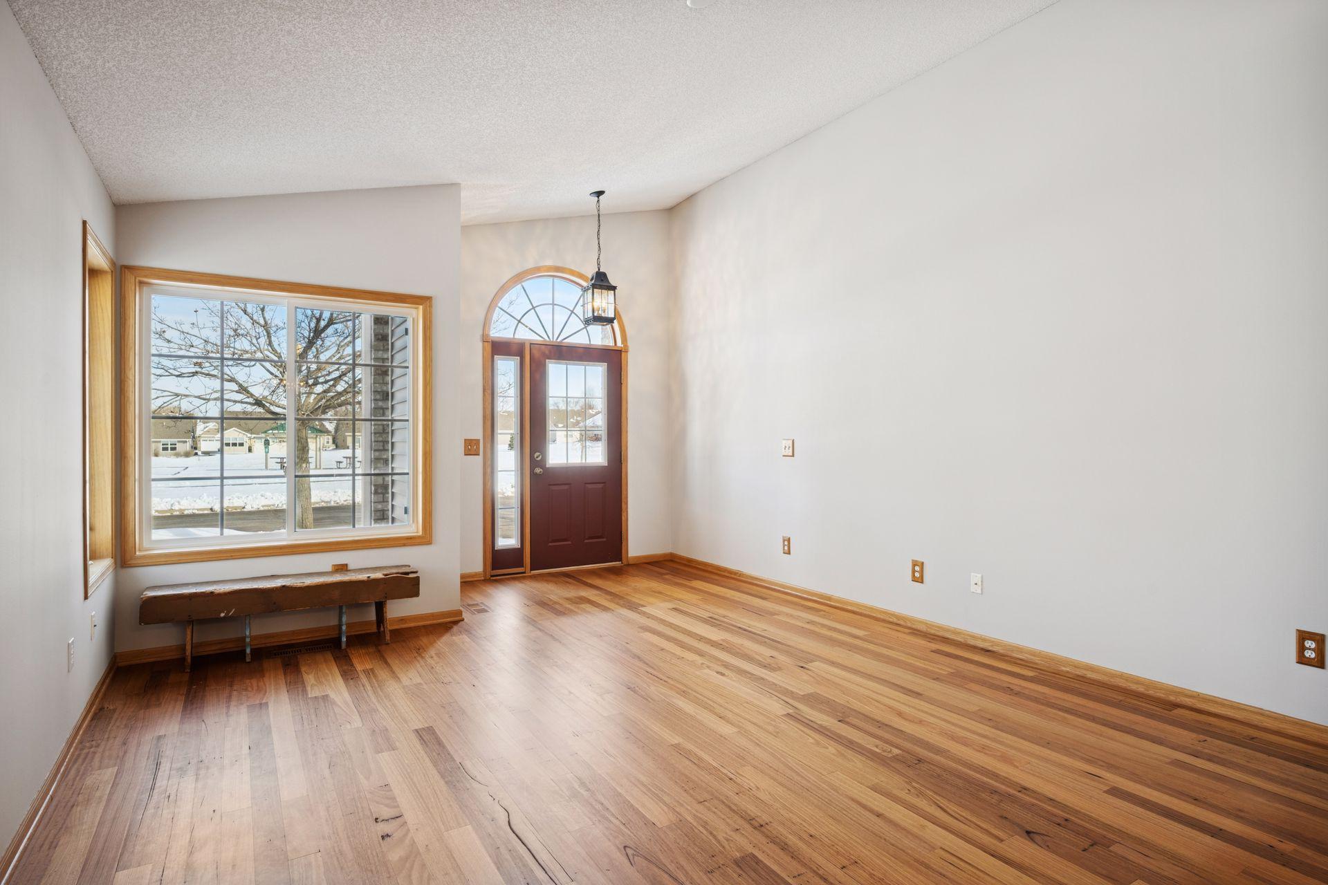 11419 17th Street Ne Property Photo 10