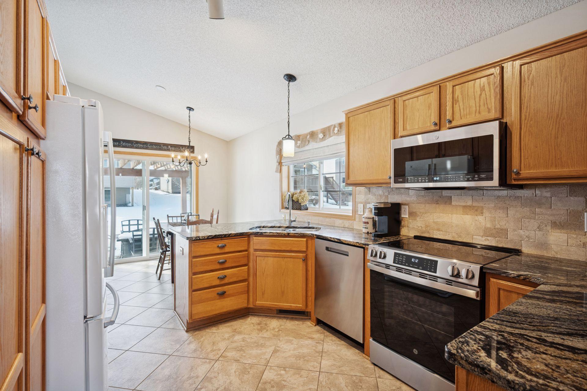 11419 17th Street Ne Property Photo 15