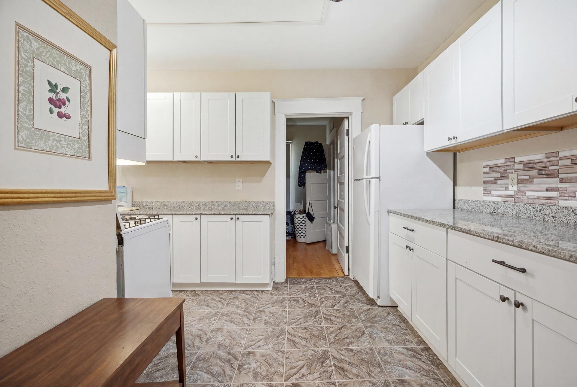 1530 Sherburne Avenue Property Photo 15