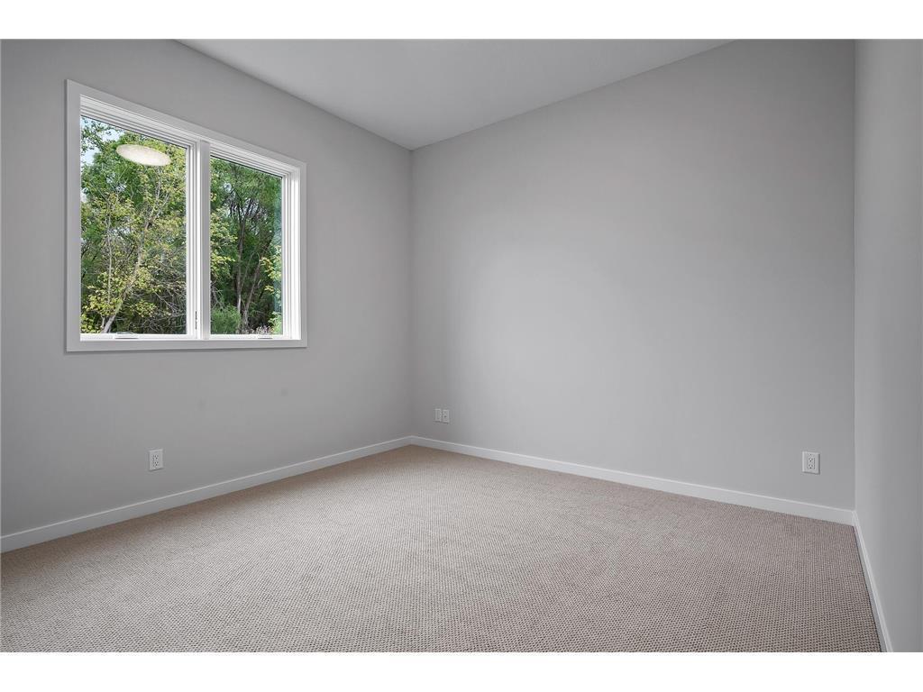 11240 Freedom Way Property Photo 22