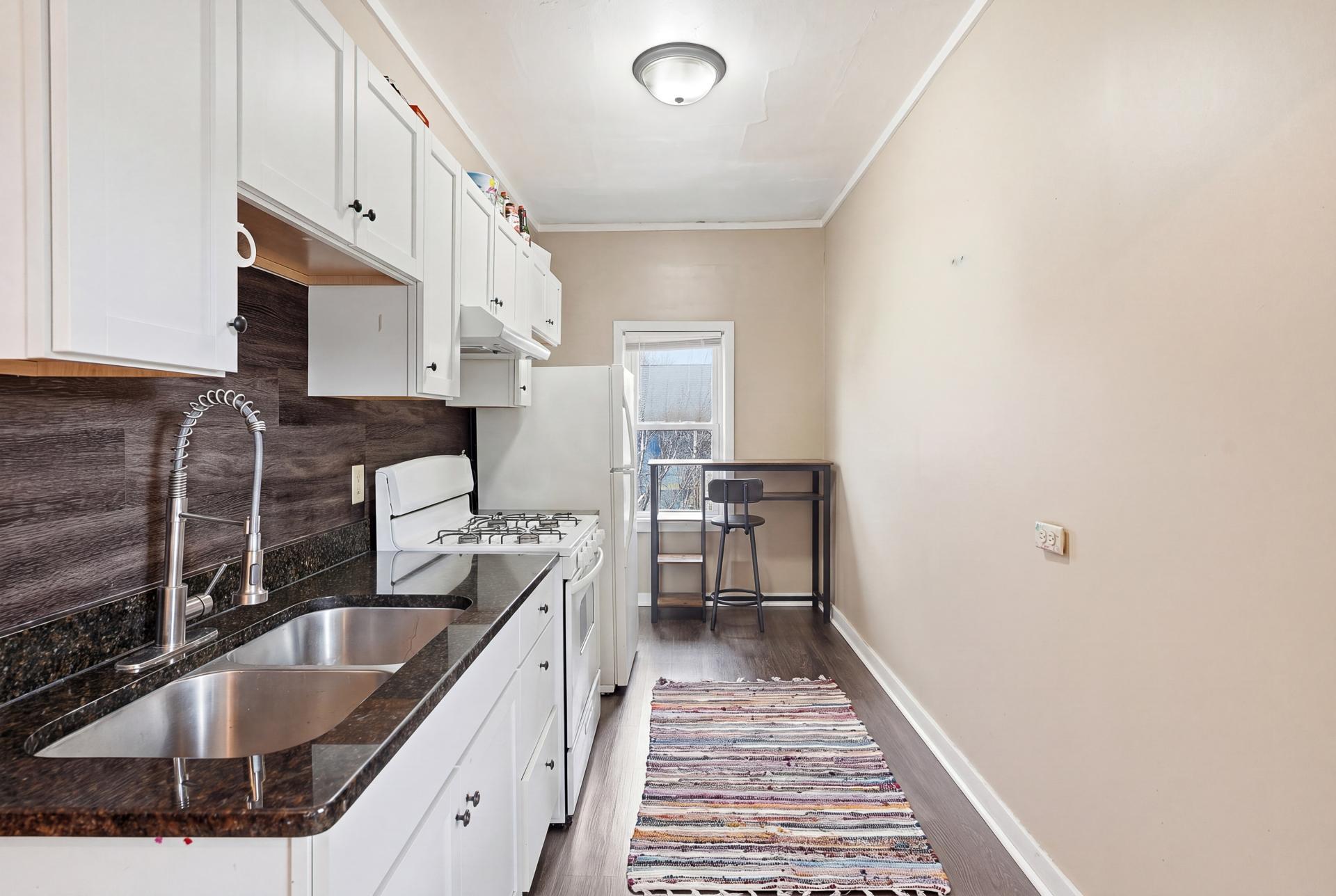 940 3rd Street E Property Photo 22