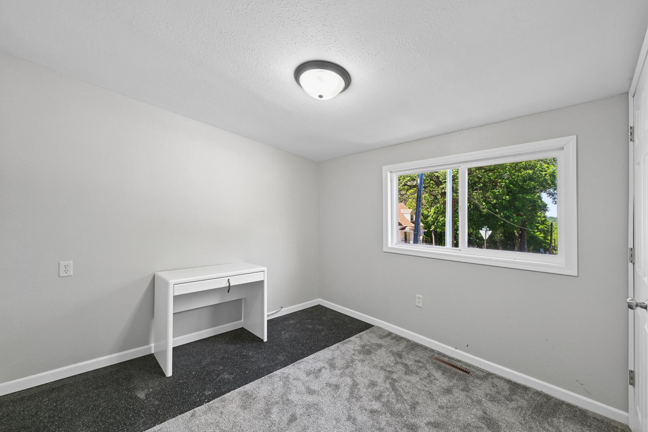 108 Maple Street Property Photo 6