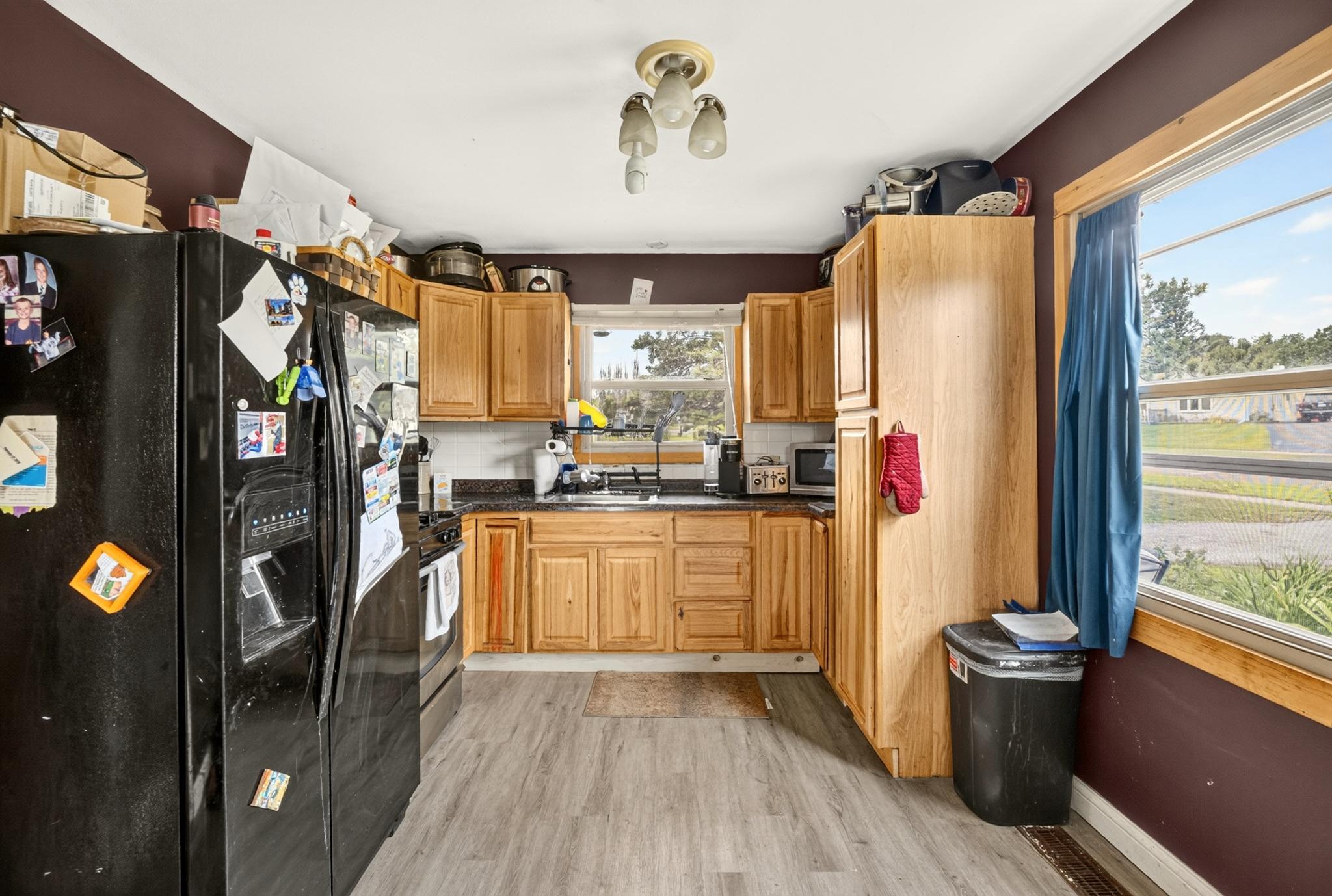 39 Edison Boulevard Property Photo 3