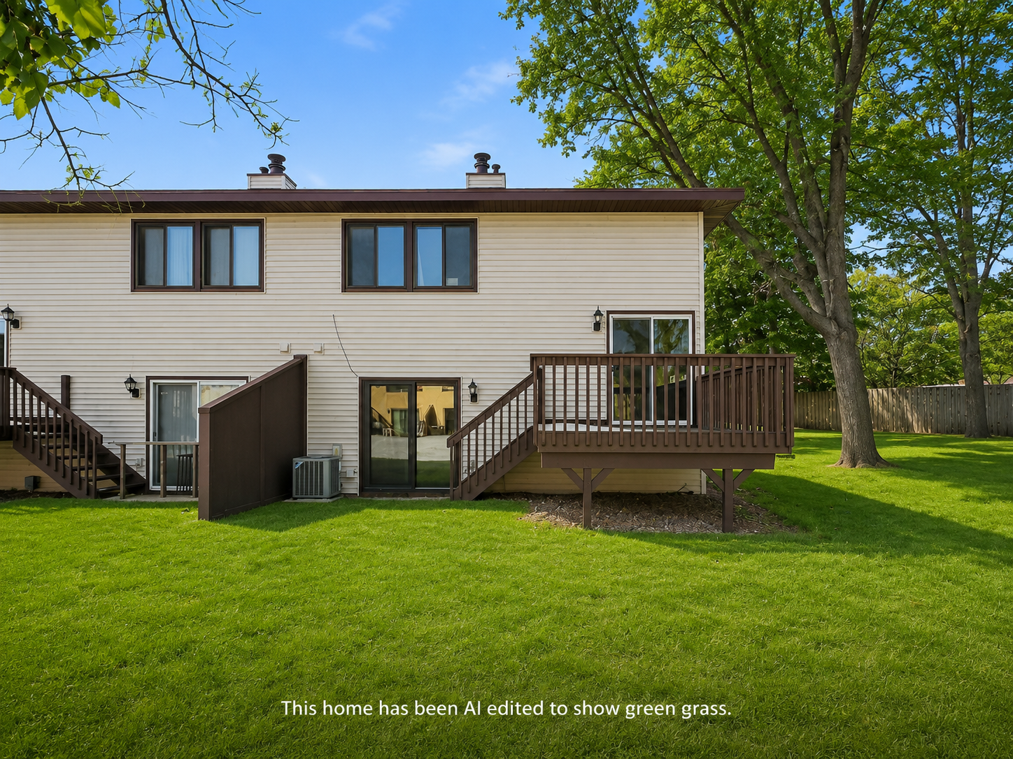 8525 Maplebrook Parkway N Property Photo 1