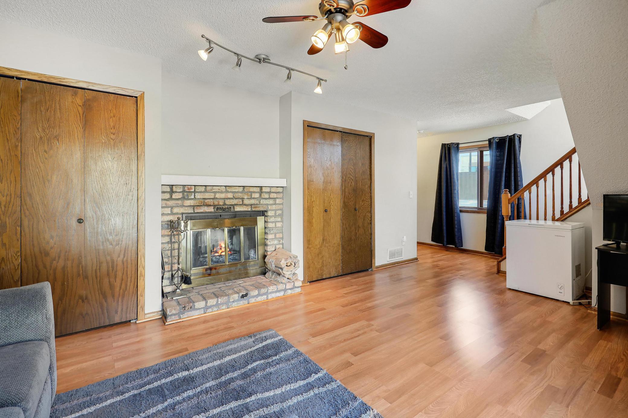 8525 Maplebrook Parkway N Property Photo 2