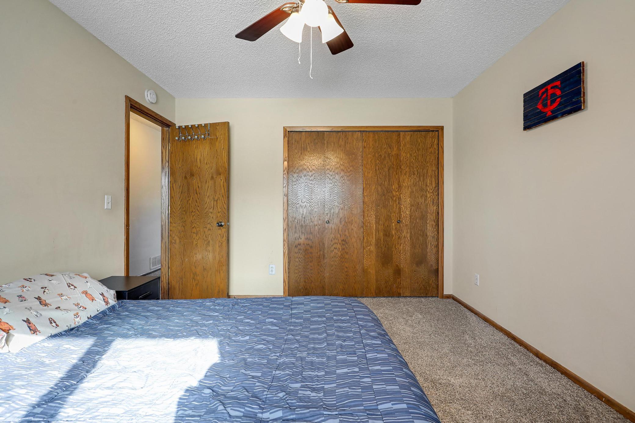 8525 Maplebrook Parkway N Property Photo 12