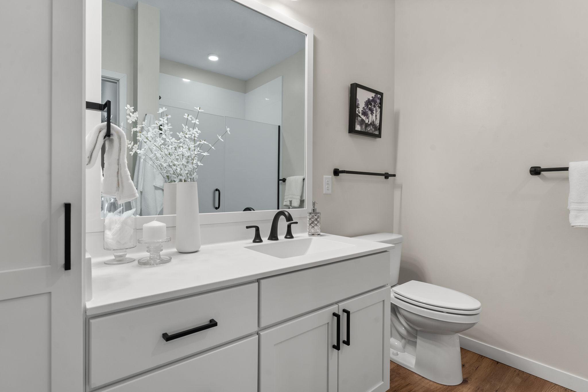 2350 Harbor Place 214 Property Photo 12