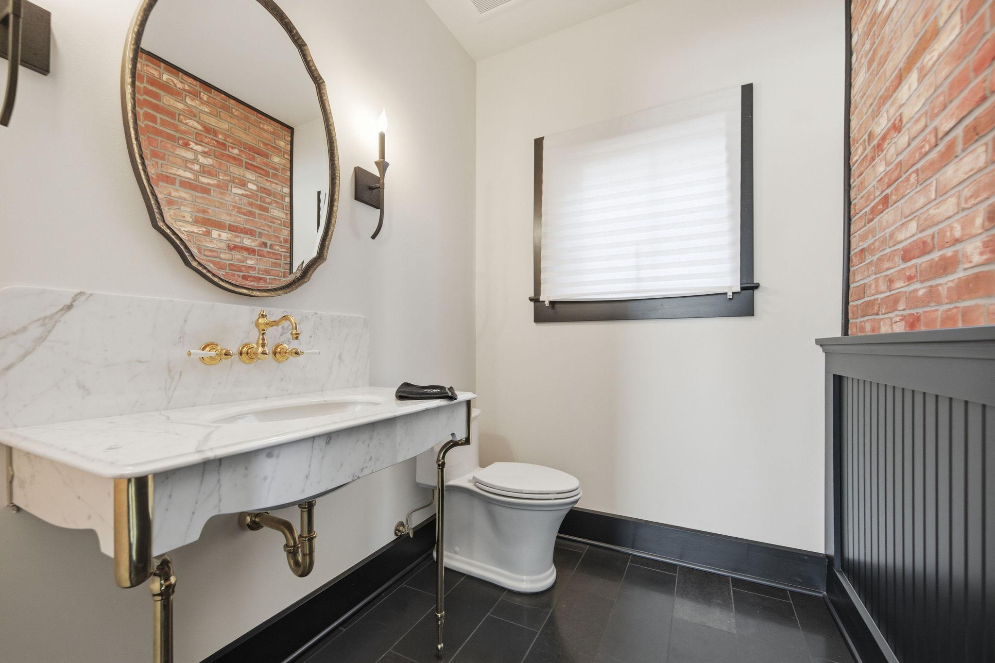53 Irvine Park Property Photo 28