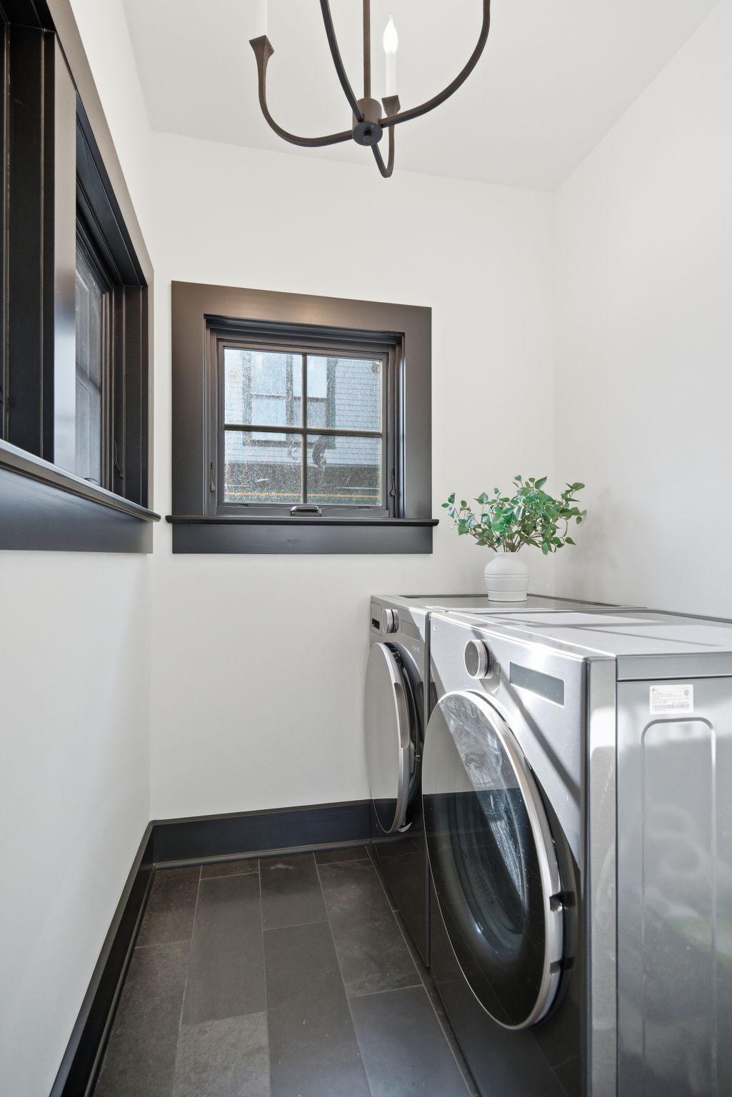 53 Irvine Park Property Photo 29