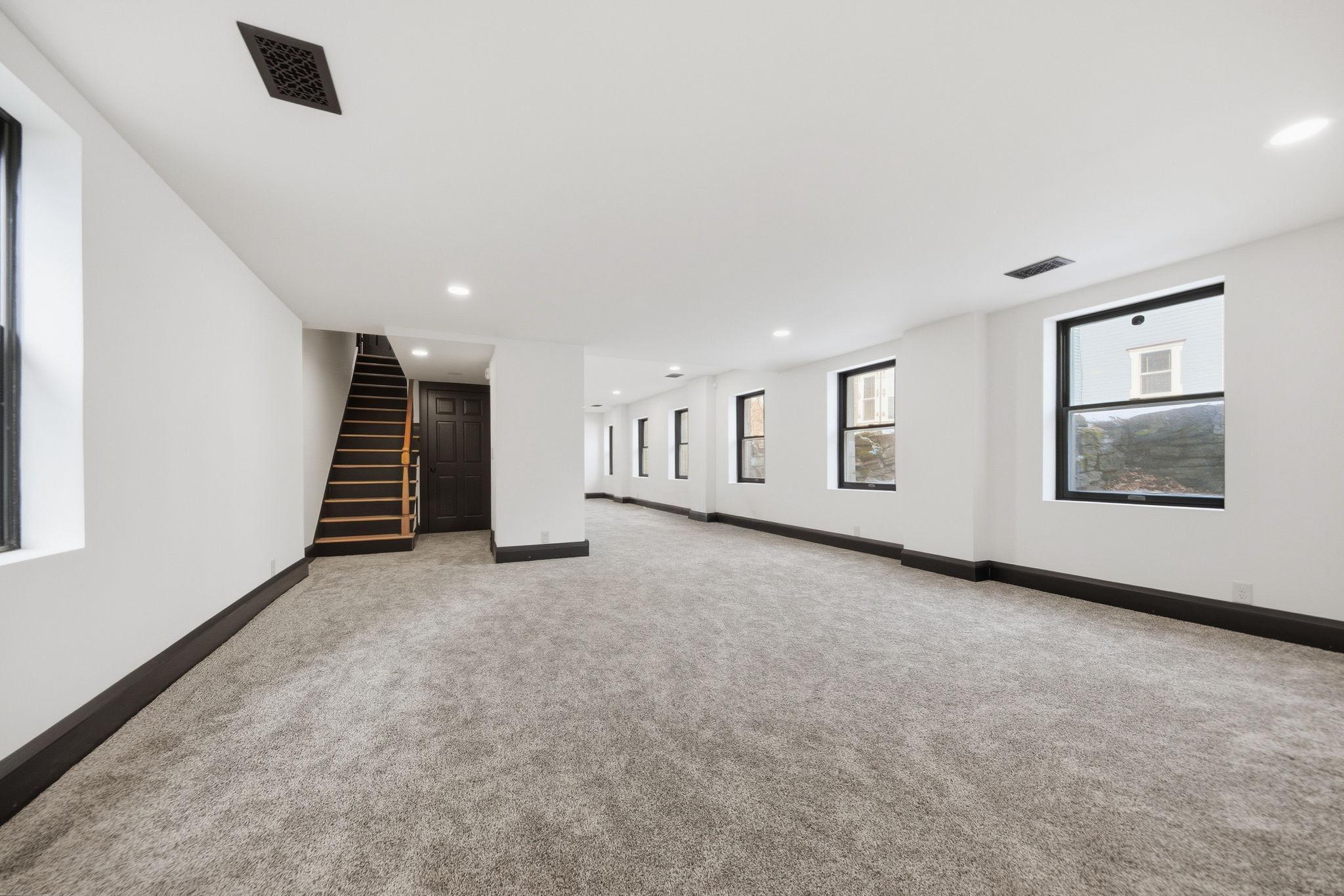 53 Irvine Park Property Photo 44