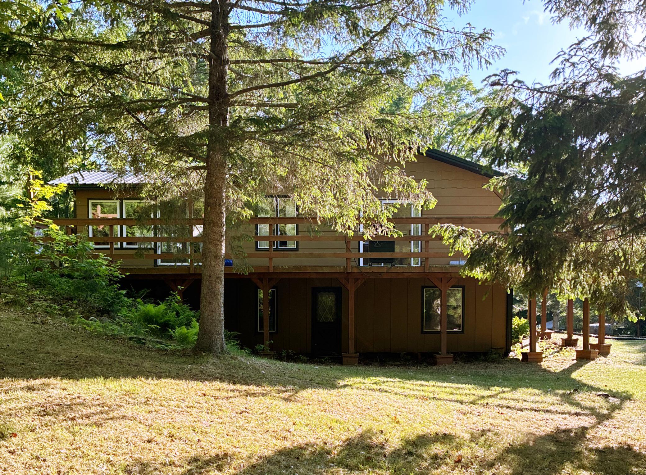 9410 Pine Lake Road Property Photo 2