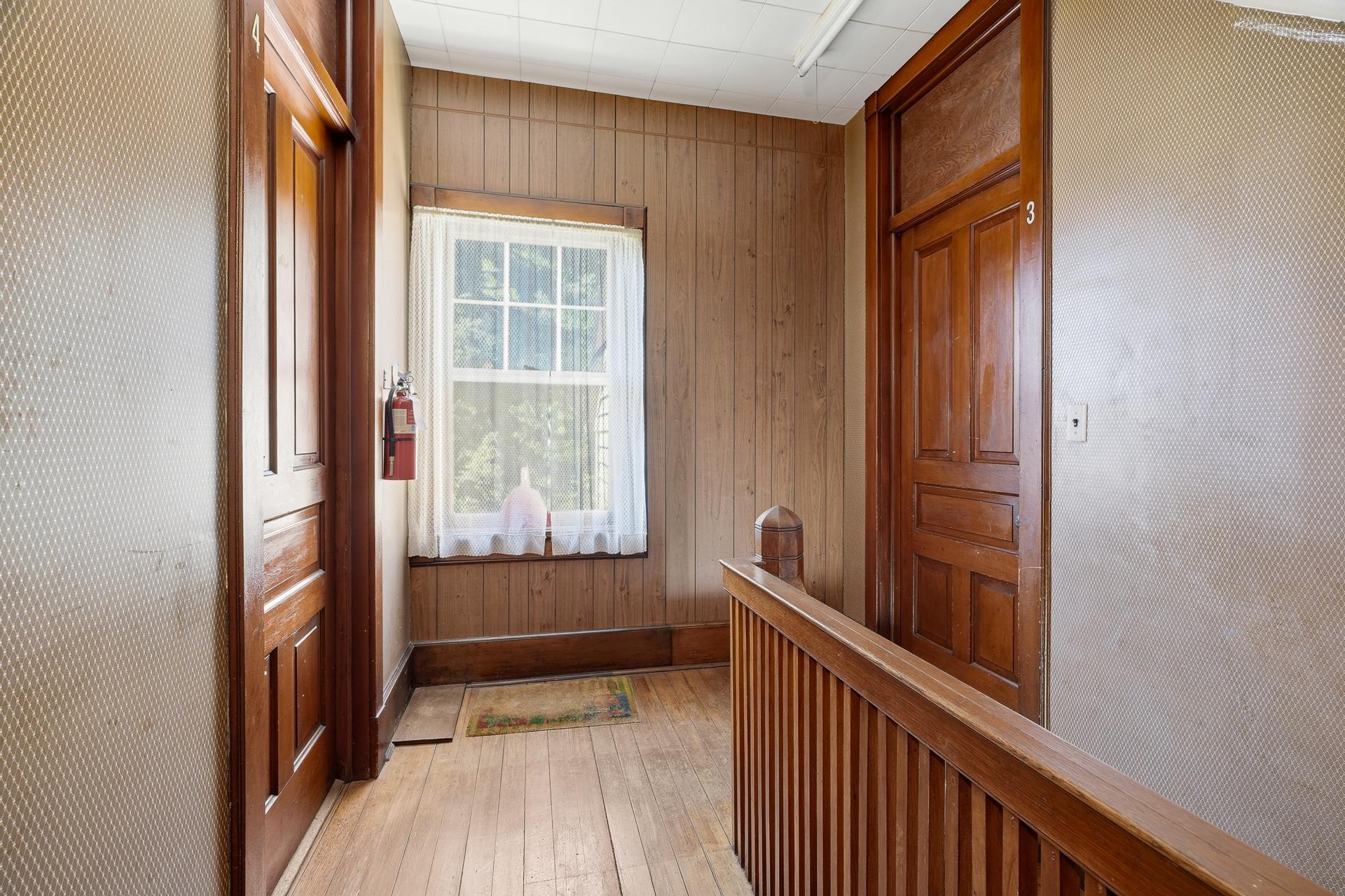 389 Maple Street Property Photo 5