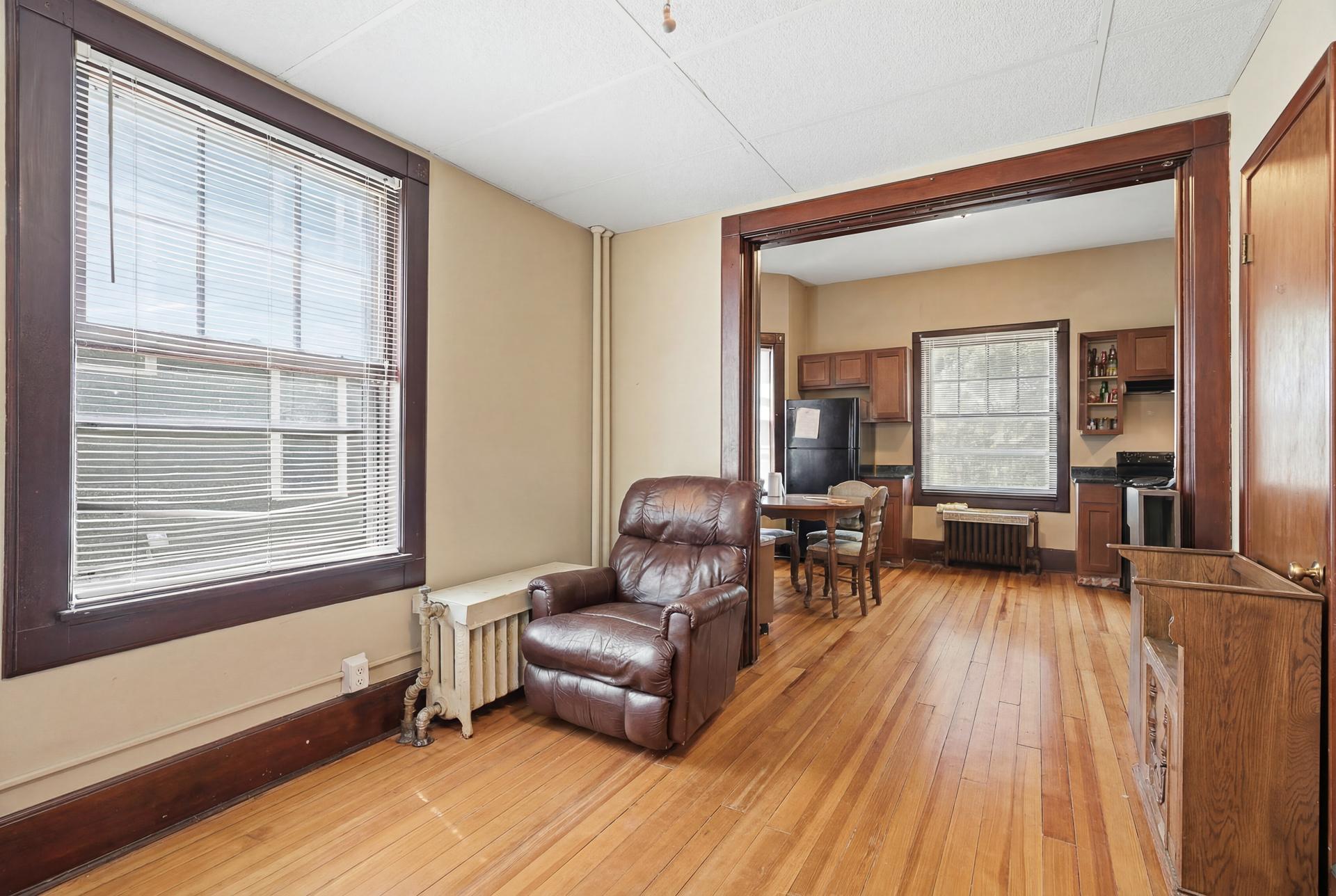 389 Maple Street Property Photo 10