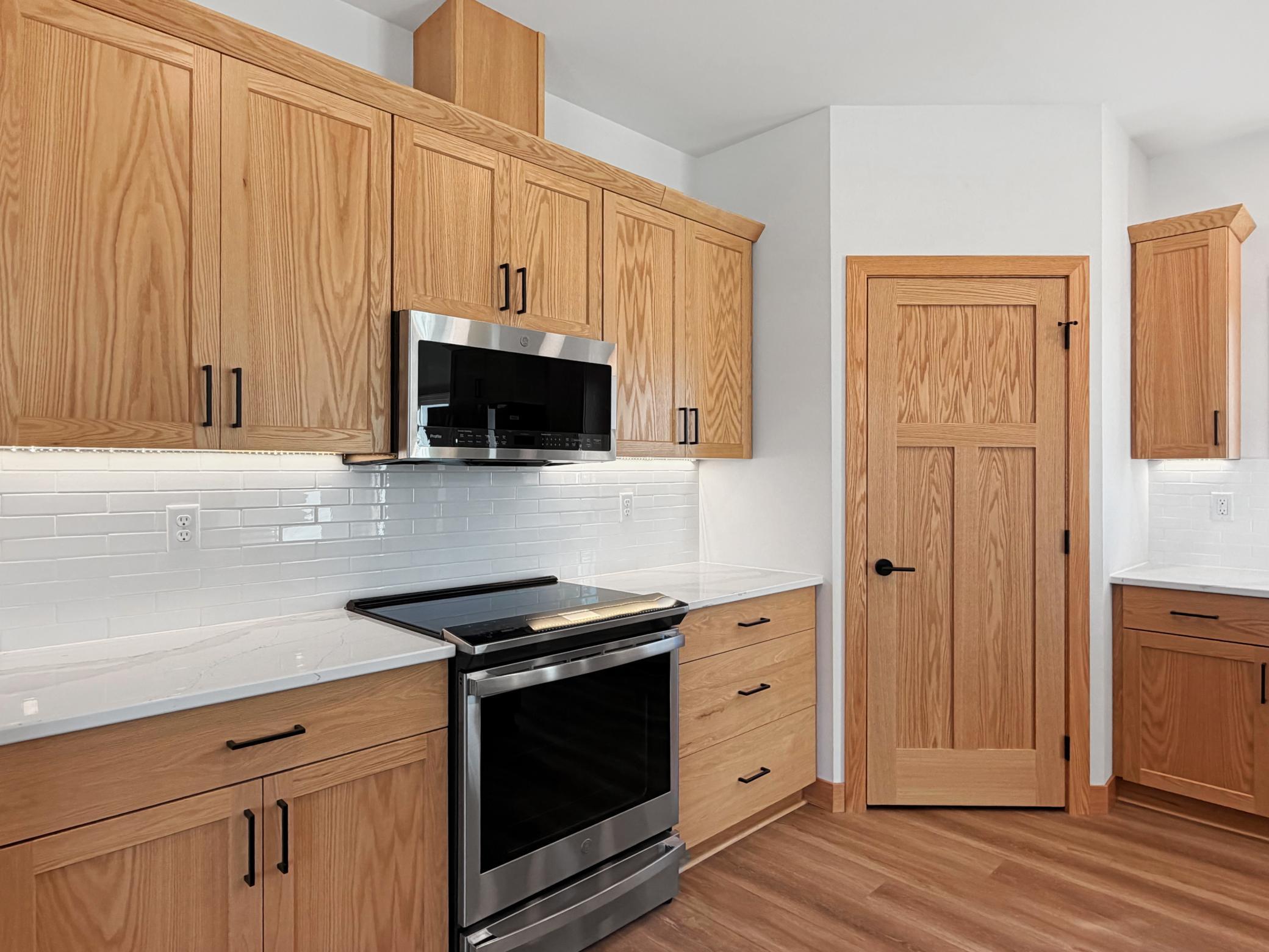 1100 Slate Street Property Photo 6