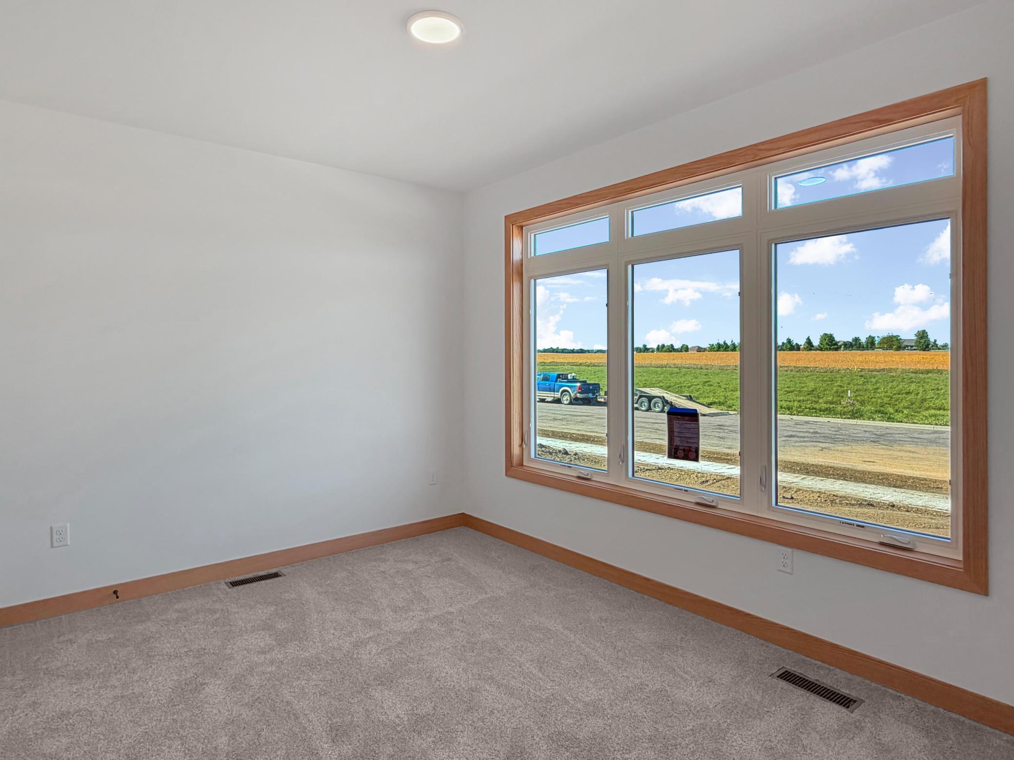 1100 Slate Street Property Photo 11