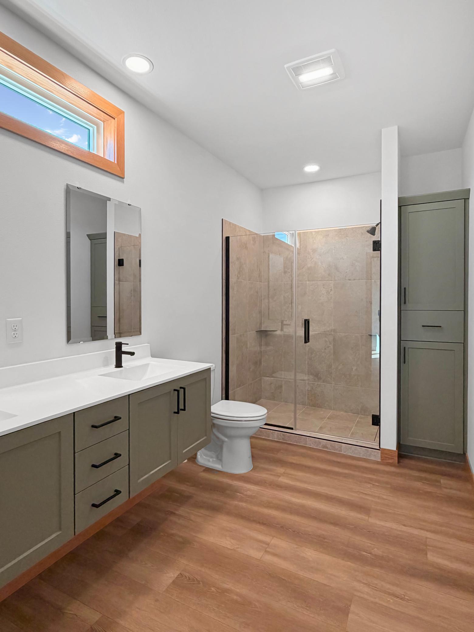 1100 Slate Street Property Photo 15