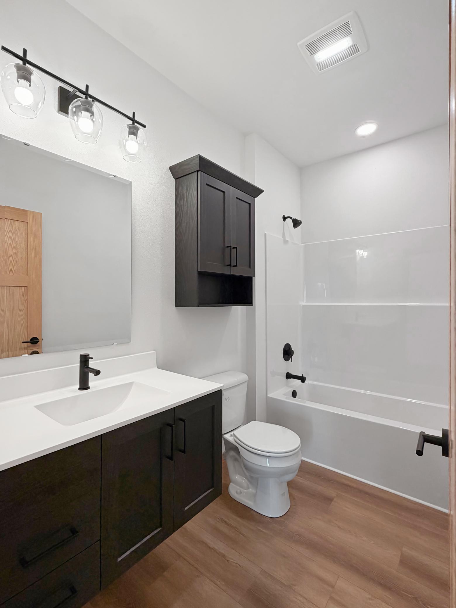 1100 Slate Street Property Photo 18
