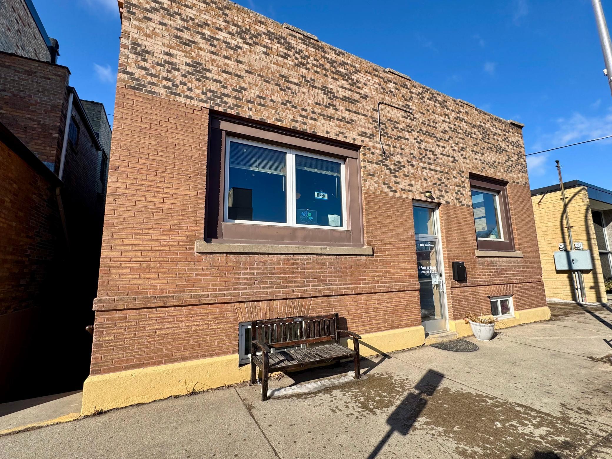 109 N Court Street Property Photo 1