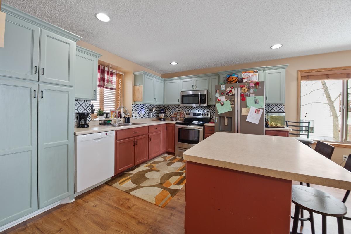 1107 9th Street Ne Property Photo 4