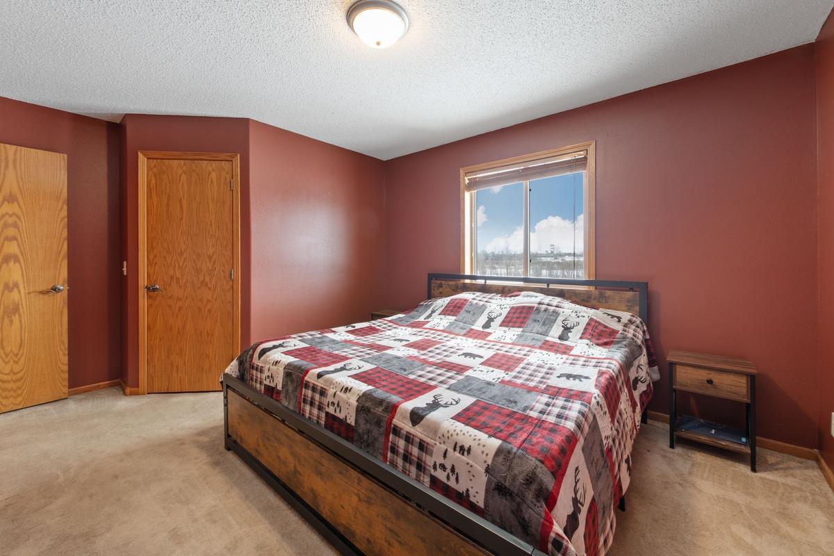 1107 9th Street Ne Property Photo 7