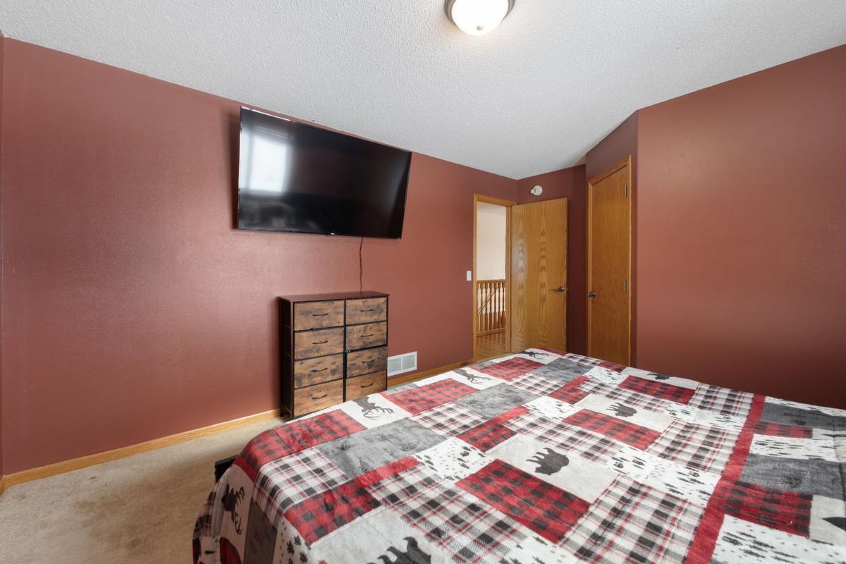 1107 9th Street Ne Property Photo 8