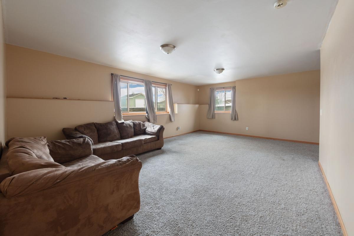 1107 9th Street Ne Property Photo 13