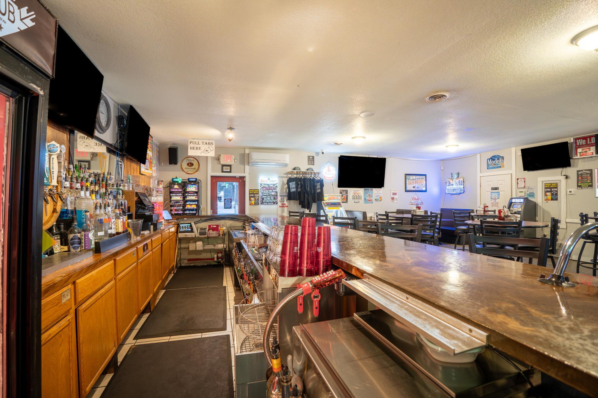 201 E Nokomis Street Property Photo 12