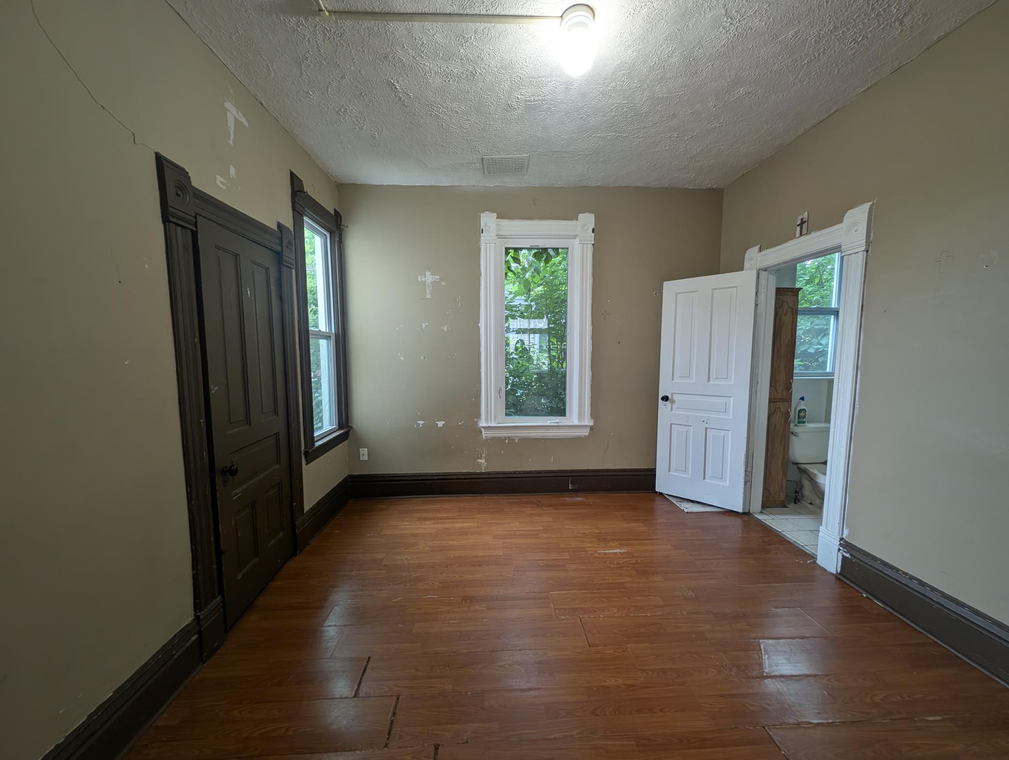 758 Jenks Avenue Property Photo 8