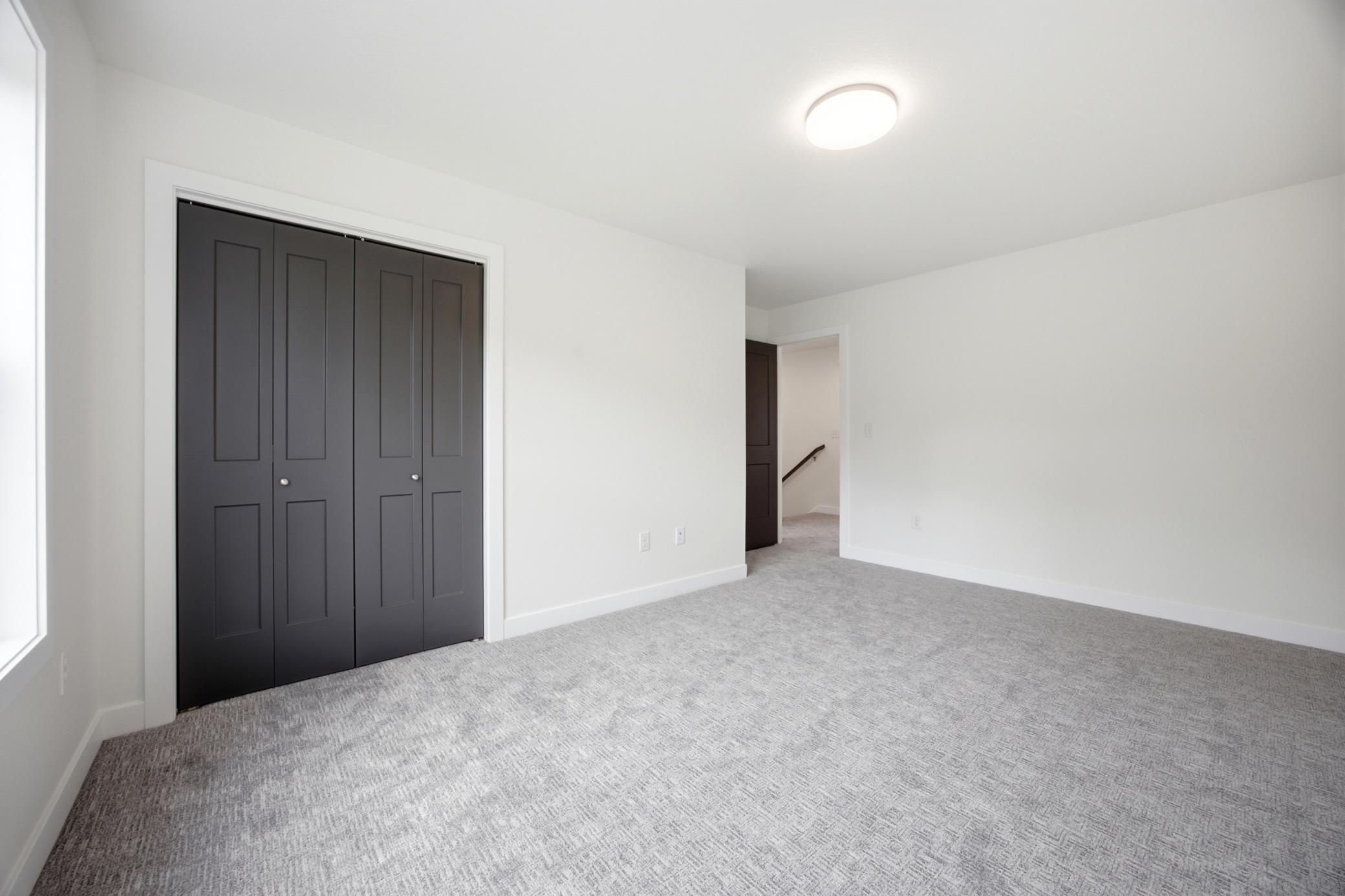 8916 Meadowlark Parkway Property Photo 25