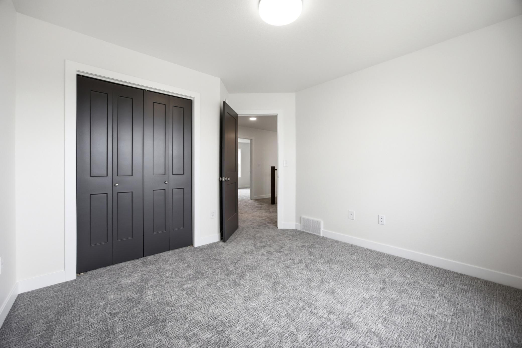 8916 Meadowlark Parkway Property Photo 27