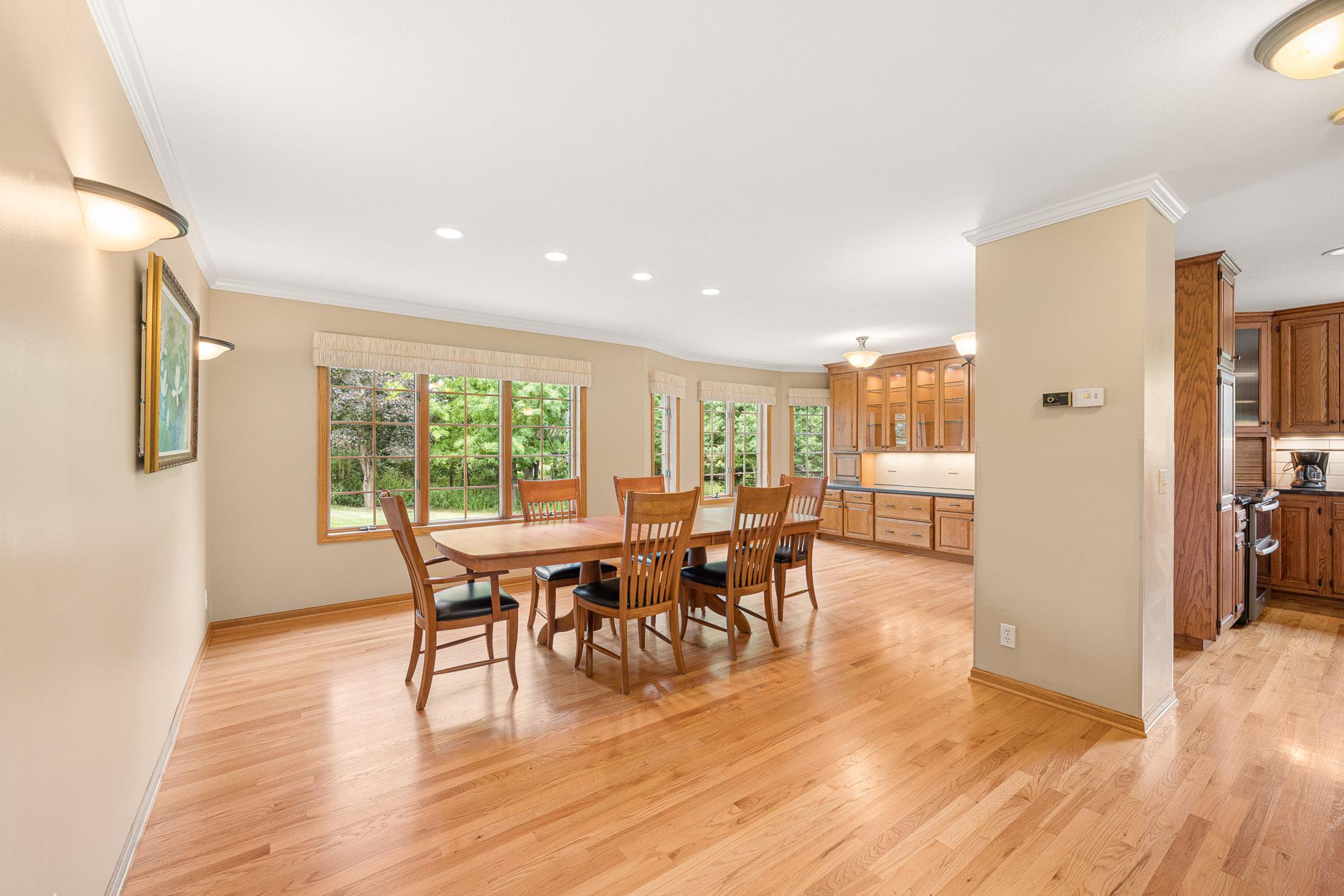 12370 Ravine Circle N Property Photo 13